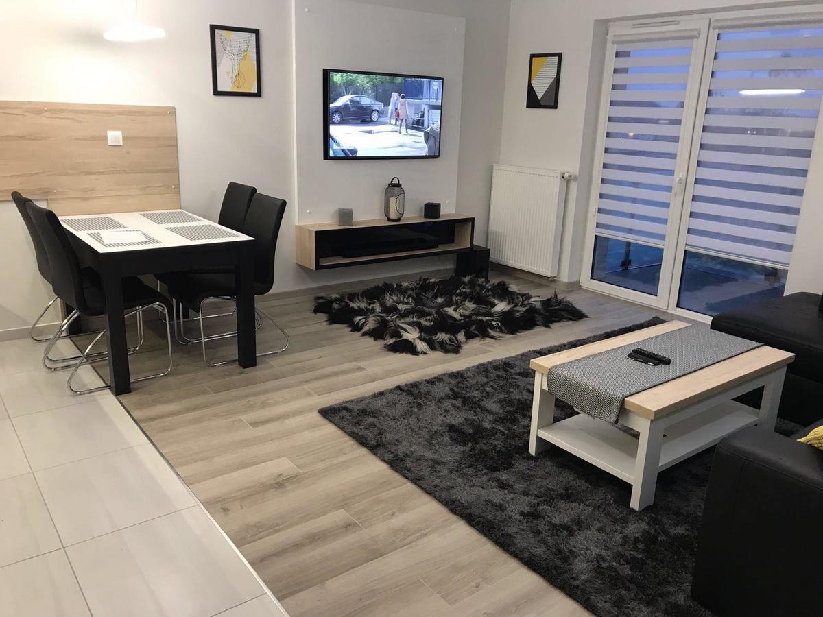 Apartamenty Platan Opieszyn 2 Września Exteriör bild
