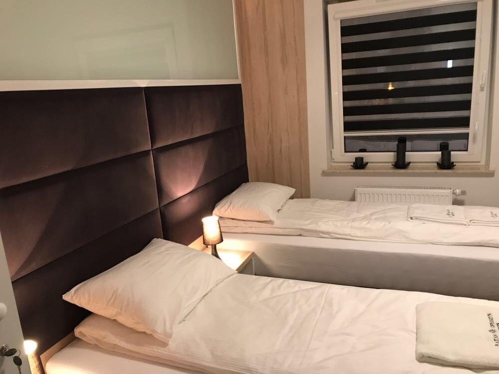 Apartamenty Platan Opieszyn 2 Września Exteriör bild