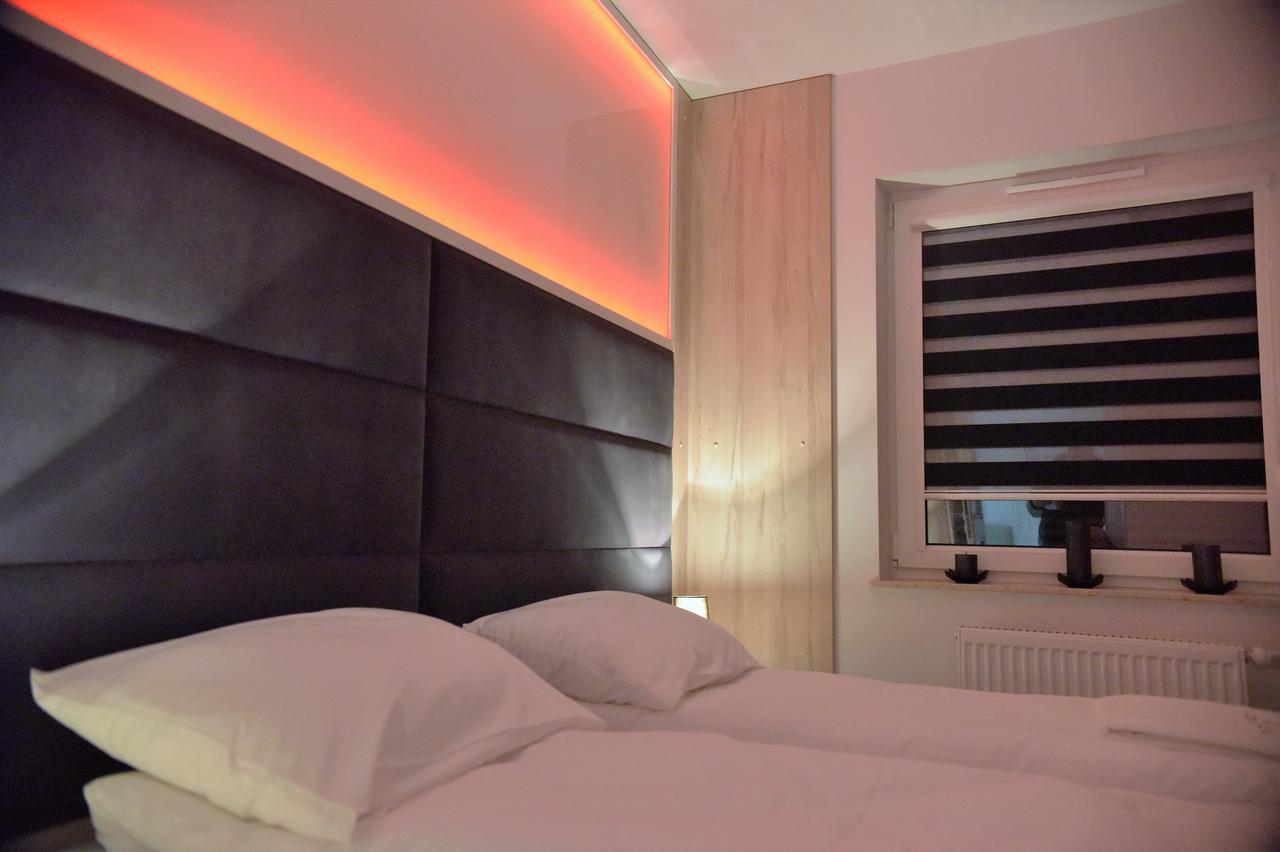 Apartamenty Platan Opieszyn 2 Września Exteriör bild