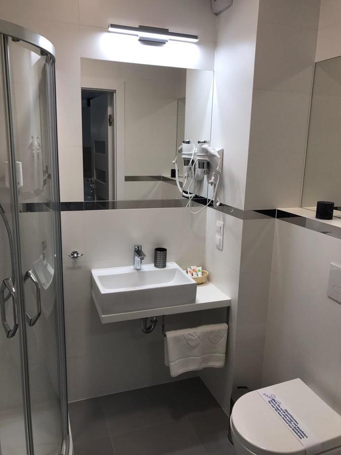 Apartamenty Platan Opieszyn 2 Września Exteriör bild